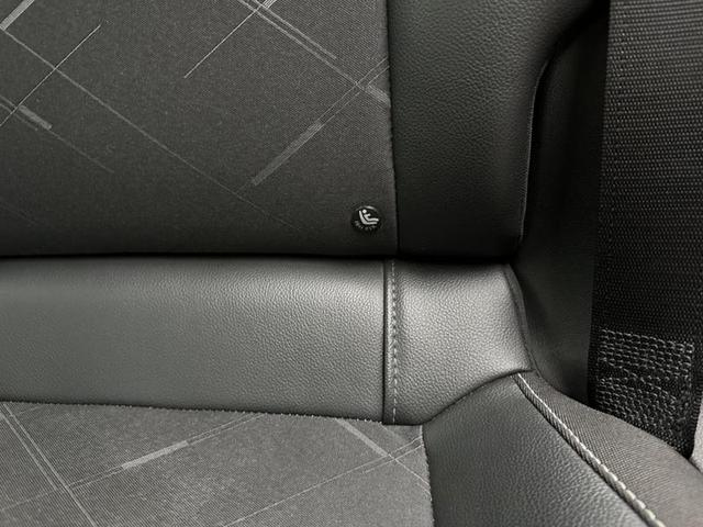 Foto do veículo CHEVROLET ONIX  HATCH PREM. 1.0 12V TB FLEX 5P AUT. 2020 25.322 KM 84.900,00