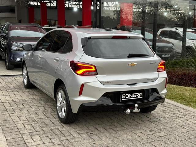 Foto do veículo CHEVROLET ONIX  HATCH PREM. 1.0 12V TB FLEX 5P AUT. 2020 25.322 KM 84.900,00