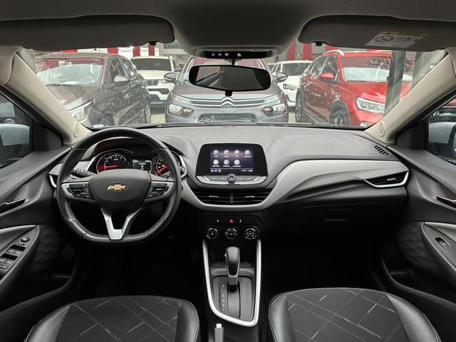 Foto do veículo CHEVROLET ONIX  HATCH PREM. 1.0 12V TB FLEX 5P AUT. 2020 25.322 KM 84.900,00