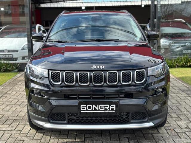 Foto do veículo JEEP COMPASS  LONG TF 2023 8.820 KM 151.900,00