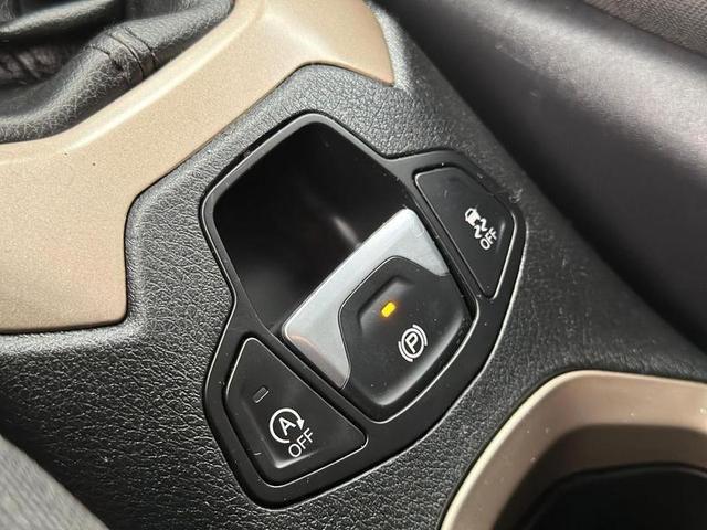 Foto do veículo JEEP RENEGADE  1.8 16V FLEX SPORT 4P MANUAL 2018 61.824 KM 69.900,00