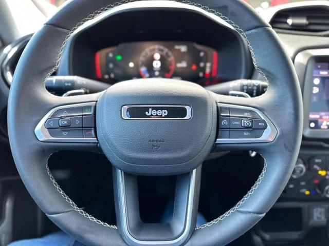 Foto do veículo JEEP RENEGADE  LONGITUDE T270 1.3 TB 4X2 FLEX AUT 2023 38.700 KM 114.900,00