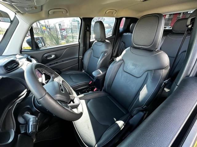 Foto do veículo JEEP RENEGADE  LONGITUDE T270 1.3 TB 4X2 FLEX AUT 2023 38.700 KM 114.900,00