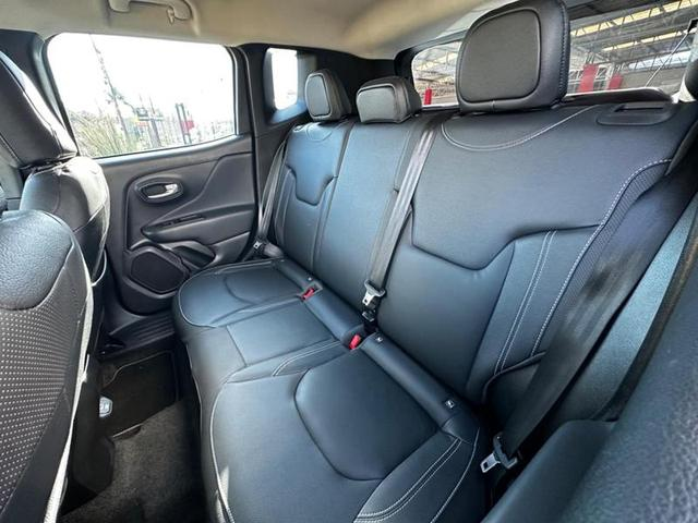 Foto do veículo JEEP RENEGADE  LONGITUDE T270 1.3 TB 4X2 FLEX AUT 2023 38.700 KM 114.900,00