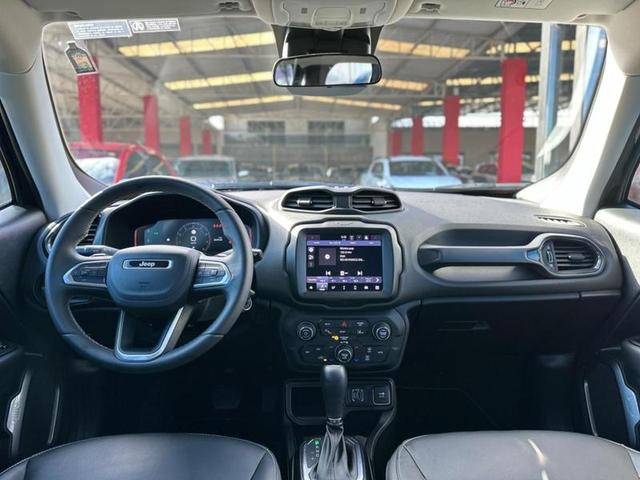 Foto do veículo JEEP RENEGADE  LONGITUDE T270 1.3 TB 4X2 FLEX AUT 2023 38.700 KM 114.900,00