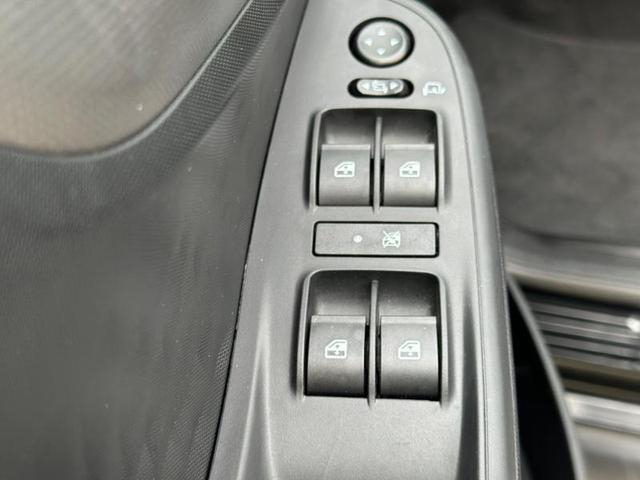 Foto do veículo FIAT FASTBACK  ABARTH T270 AT FLEX 2023 5.930 KM 130.900,00