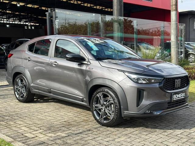 Foto do veículo FIAT FASTBACK  ABARTH T270 AT FLEX 2023 5.930 KM 130.900,00