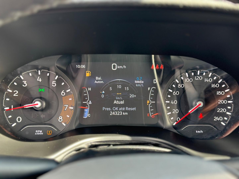 Foto do veículo JEEP COMPASS  LONG TF 2022 24.322 KM 136.900,00