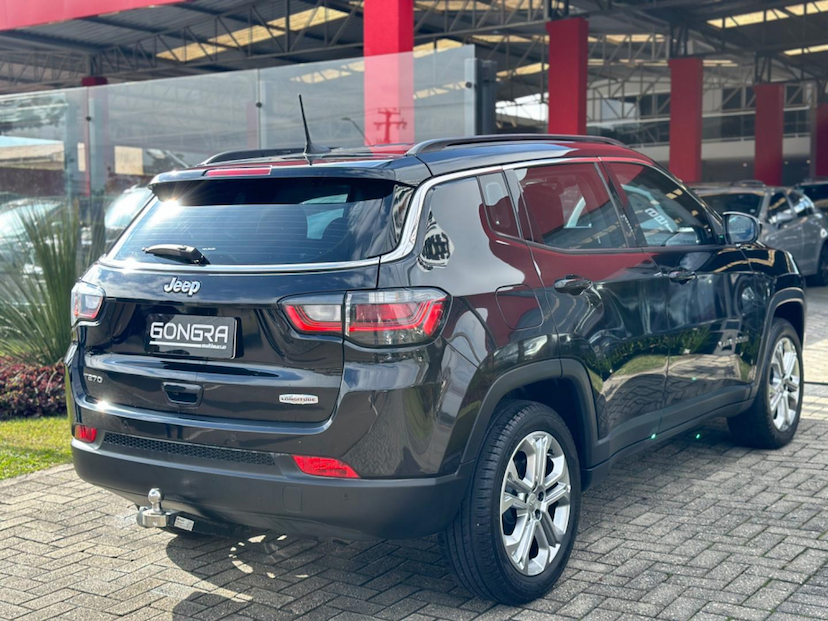 Foto do veículo JEEP COMPASS  LONG TF 2022 24.322 KM 136.900,00