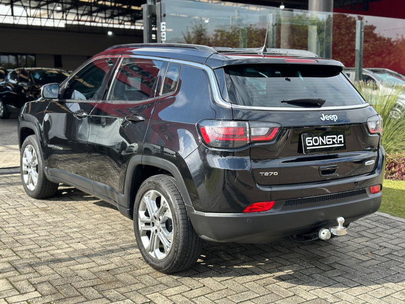 Foto do veículo JEEP COMPASS  LONG TF 2022 24.322 KM 136.900,00