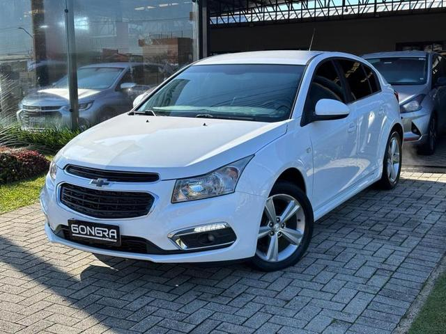 Foto do veículo CHEVROLET CRUZE  HB SPORT LT 1.8 2015 82.415 KM 69.900,00