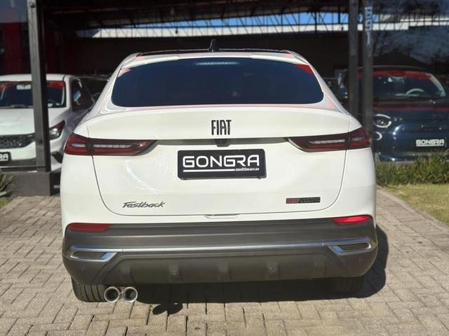 Foto do veículo FIAT FASTBACK  ABARTH T270 AT FLEX 2024 5.324 KM 139.900,00