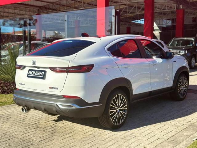 Foto do veículo FIAT FASTBACK  ABARTH T270 AT FLEX 2024 5.324 KM 139.900,00