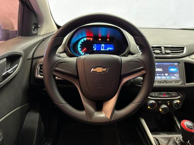 Foto do veículo CHEVROLET ONIX  1.4 LT 2015 96.350 KM 47.900,00