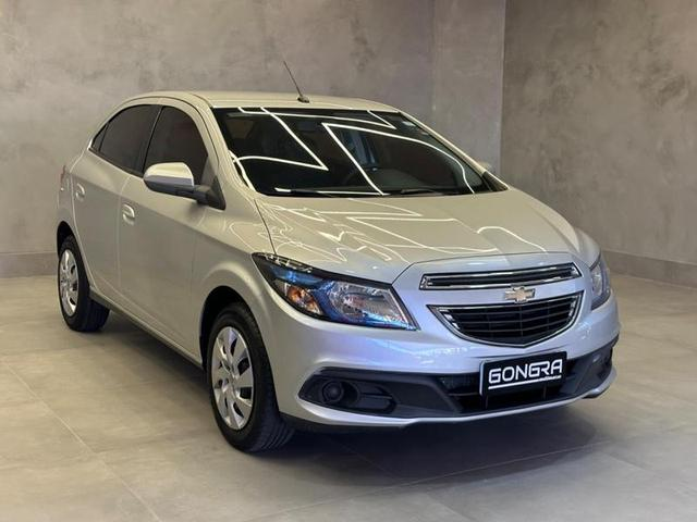 Foto do veículo CHEVROLET ONIX  1.4 LT 2015 96.350 KM 47.900,00