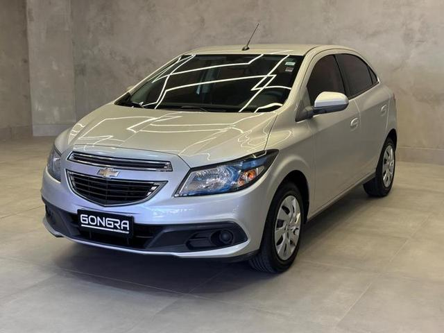 Foto do veículo CHEVROLET ONIX  1.4 LT 2015 96.350 KM 47.900,00