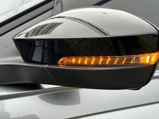 Foto do veículo VOLKSWAGEN VIRTUS  1.0 200 TSI HIGHLINE AUTOMÁTICO 2024 10.168 KM 129.900,00