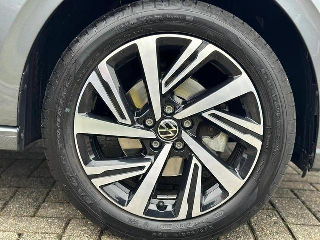 Foto do veículo VOLKSWAGEN VIRTUS  1.0 200 TSI HIGHLINE AUTOMÁTICO 2024 10.168 KM 129.900,00