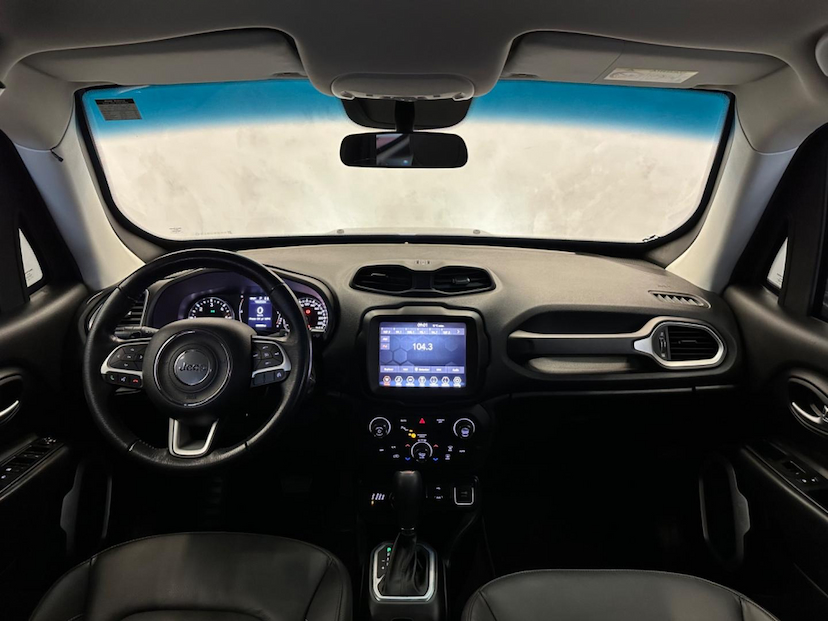 Foto do veículo JEEP RENEGADE  LONGITUDE 4X4 AUTOMATICO 2019 54.988 KM 125.900,00