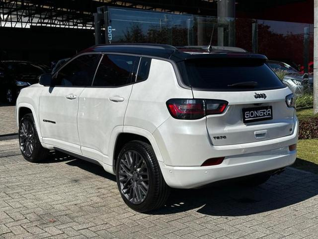 Foto do veículo JEEP COMPASS  SERIE S TF 2022 8.564 KM 172.900,00