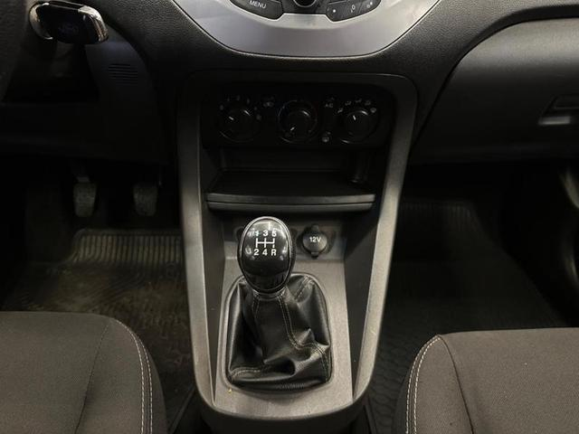 Foto do veículo FORD KA  1.0 SE 12V FLEX 4P 2016 96.824 KM 41.900,00