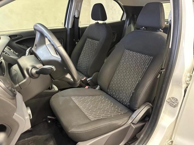 Foto do veículo FORD KA  1.0 SE 12V FLEX 4P 2016 96.824 KM 41.900,00