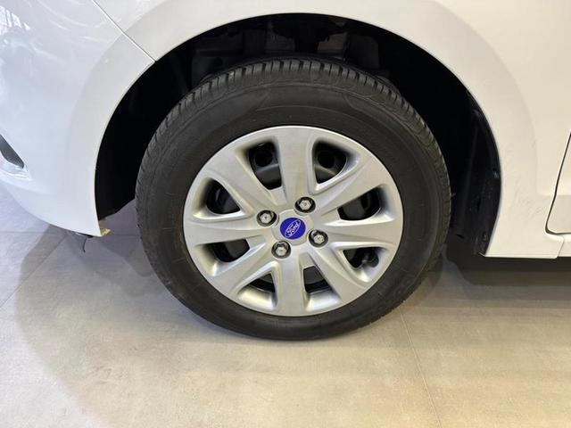 Foto do veículo FORD KA  1.0 SE 12V FLEX 4P 2016 96.824 KM 41.900,00