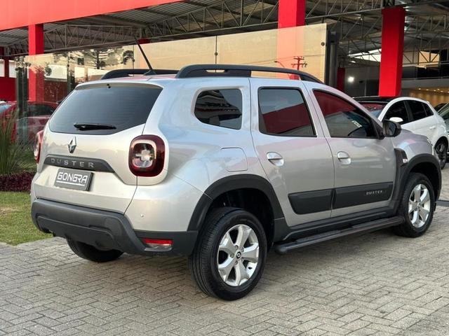 Foto do veículo RENAULT DUSTER  1.6 16V 2022 56.250 KM 88.900,00