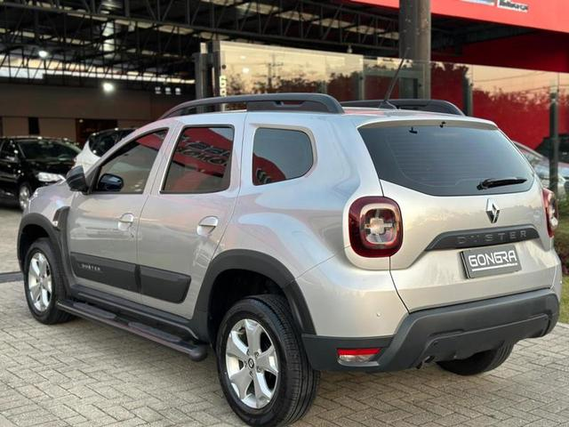 Foto do veículo RENAULT DUSTER  1.6 16V 2022 56.250 KM 88.900,00