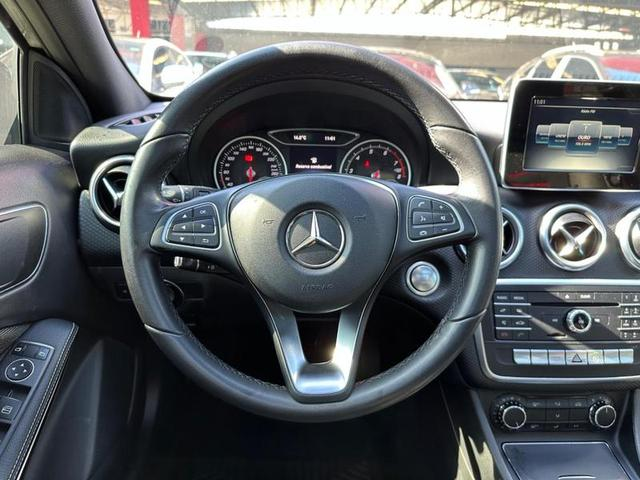Foto do veículo MERCEDES-BENZ A200 A200FF 2018 52.000 KM 119.900,00