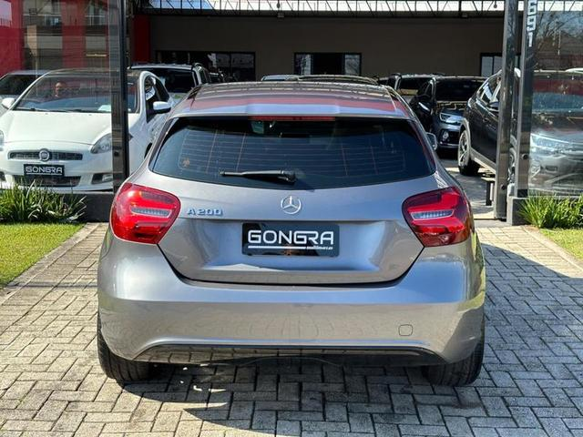 Foto do veículo MERCEDES-BENZ A200 A200FF 2018 52.000 KM 119.900,00