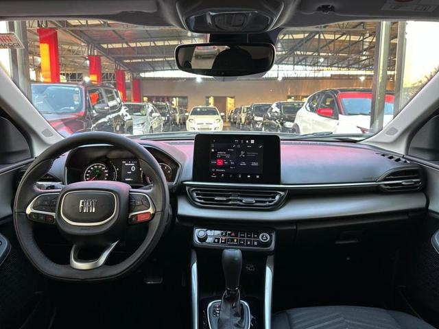 Foto do veículo FIAT FASTBACK  AUDACE TURBO 200 FLEX AT 4P 2023 25.382 KM 117.900,00