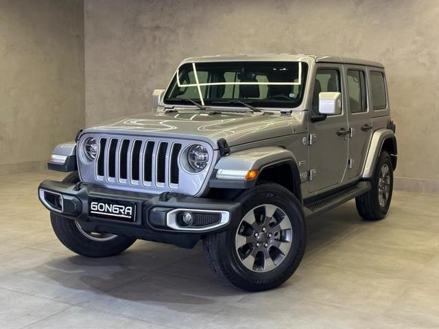 Foto do veículo JEEP WRANGLER  ULMTD SAHARA OVRL 2019 5.445 KM 329.900,00