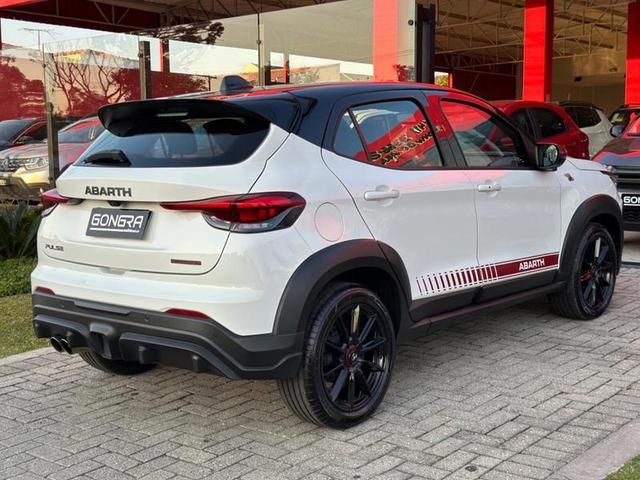 Foto do veículo FIAT PULSE  ABARTH 270 2023 12.394 KM 129.900,00