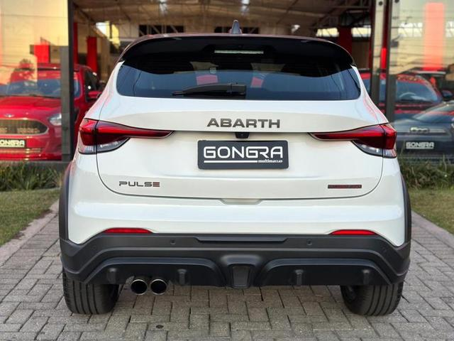 Foto do veículo FIAT PULSE  ABARTH 270 2023 12.394 KM 129.900,00