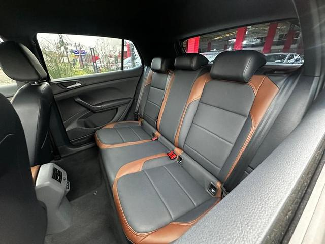 Foto do veículo VOLKSWAGEN T-CROSS  CL TSI AD 2021 15.693 KM 109.900,00