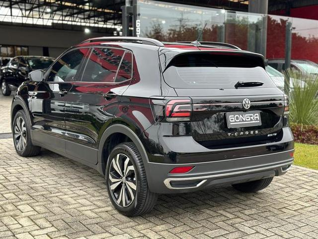 Foto do veículo VOLKSWAGEN T-CROSS  CL TSI AD 2021 15.693 KM 109.900,00