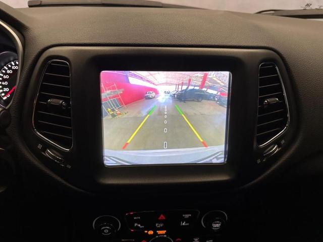 Foto do veículo JEEP COMPASS  LIMITED S 2021 45.031 KM 149.900,00