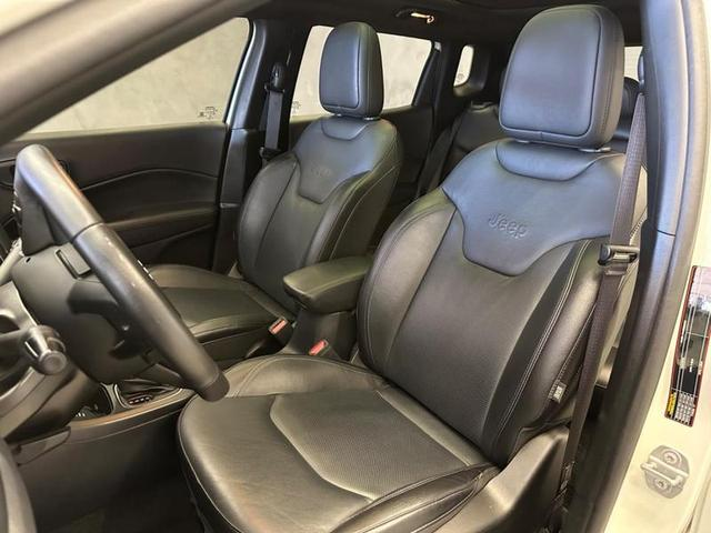 Foto do veículo JEEP COMPASS  LIMITED S 2021 45.031 KM 149.900,00