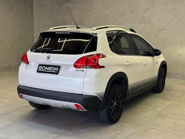 Foto do veículo PEUGEOT 2008  CROSSWAY 1.6 FLEX 16V 5P AUT 2017 78.262 KM 63.900,00