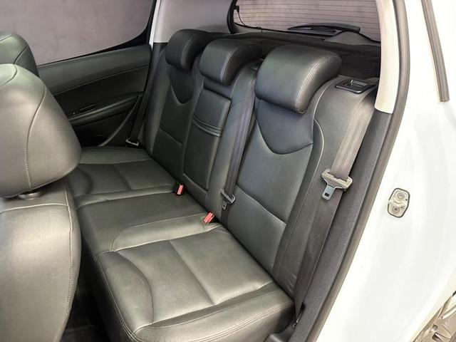 Foto do veículo PEUGEOT 308  1.6 GRIFFE THP 16V GASOLINA 4P AUTOMATICO 2015 96.449 KM 55.900,00