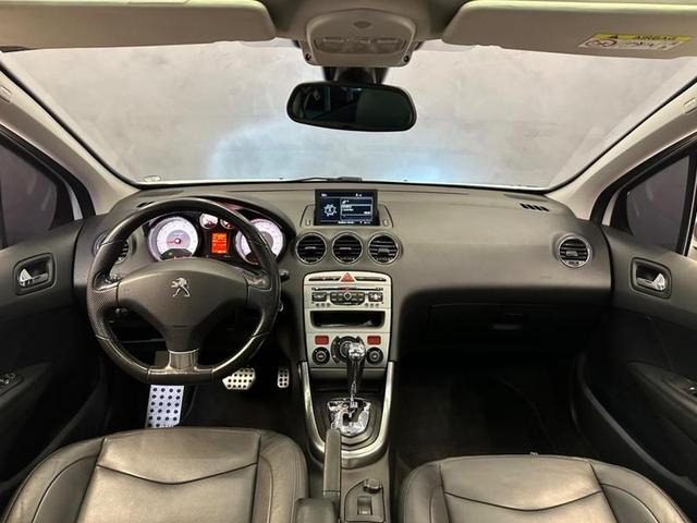Foto do veículo PEUGEOT 308  1.6 GRIFFE THP 16V GASOLINA 4P AUTOMATICO 2015 96.449 KM 55.900,00