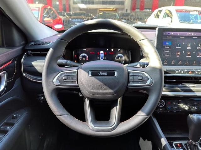 Foto do veículo JEEP COMPASS  LIMITED TD 2022 20.079 KM 169.900,00