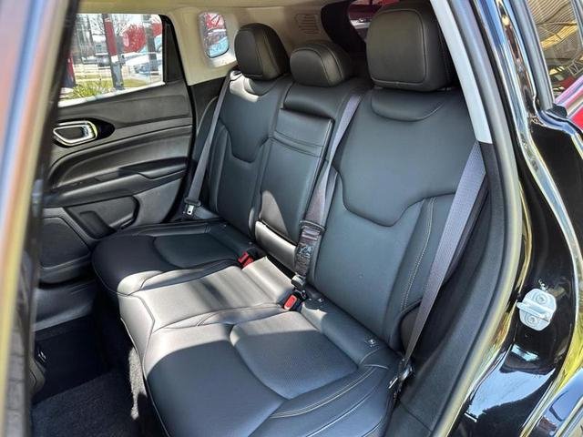 Foto do veículo JEEP COMPASS  LIMITED TD 2022 20.079 KM 169.900,00