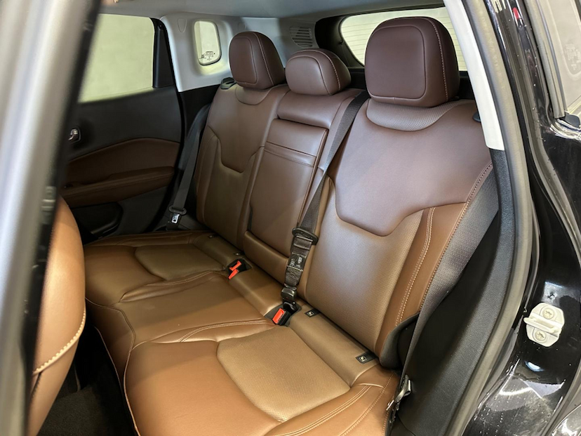 Foto do veículo JEEP COMPASS  LIMITED F H 2021 76.728 KM 119.900,00