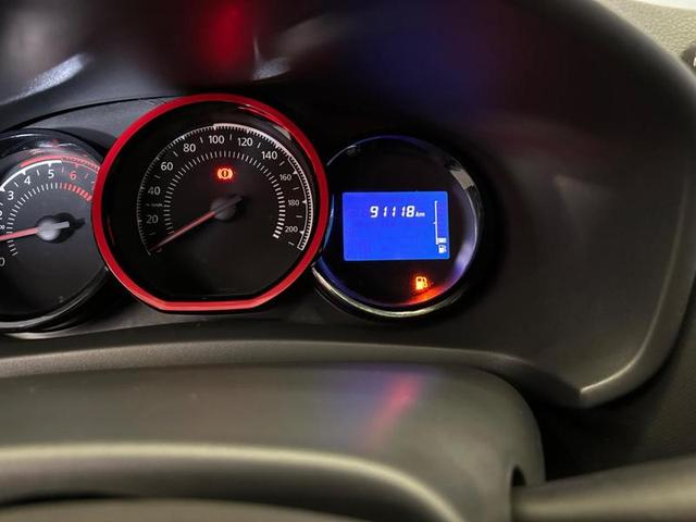 Foto do veículo RENAULT SANDERO  1.6 SL STEPWAY RIP CURL 16V FLEX 4P MANUAL 2016 91.000 KM 48.900,00
