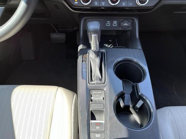Foto do veículo HONDA CIVIC  SED.TOURING 2.0 16V AUT. (HÍBRIDO) 2024 2.332 KM 249.900,00