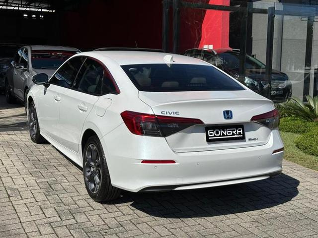 Foto do veículo HONDA CIVIC  SED.TOURING 2.0 16V AUT. (HÍBRIDO) 2024 2.332 KM 249.900,00