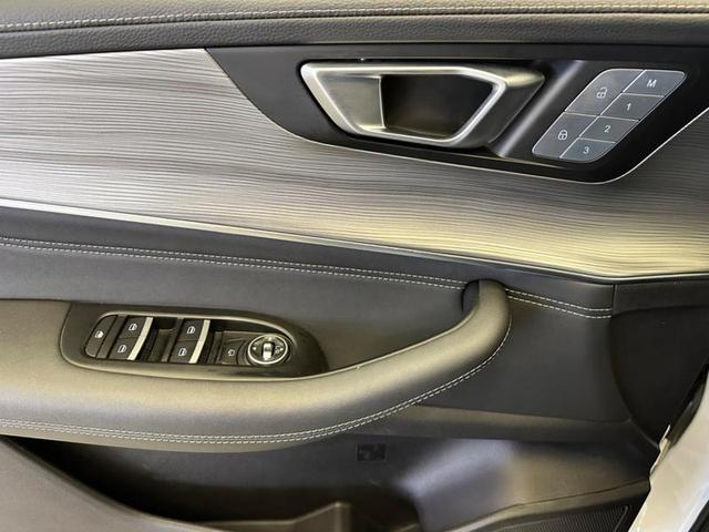 Foto do veículo CAOA CHERY TIGGO 8  PHEV 1.5T 2024 12.414 KM 217.900,00