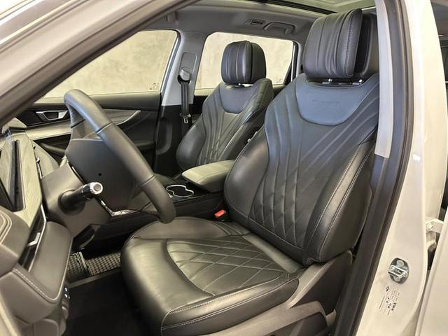 Foto do veículo CAOA CHERY TIGGO 8  PHEV 1.5T 2024 12.414 KM 217.900,00